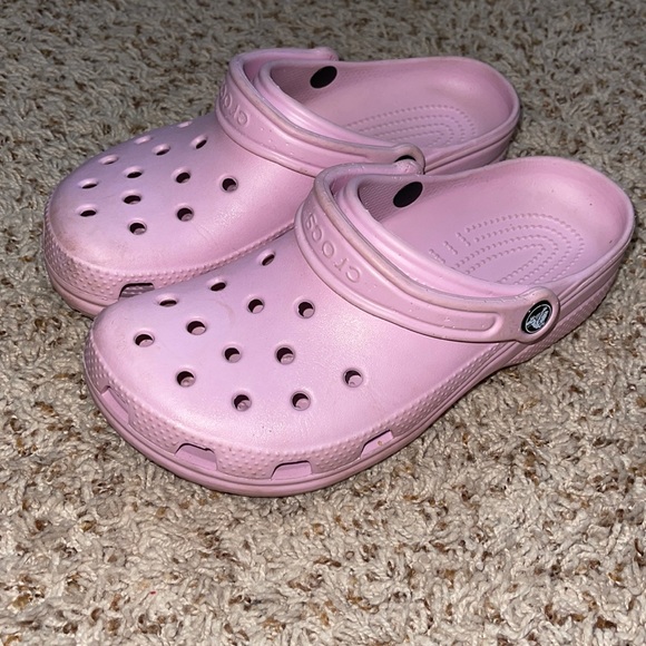 CROCS Shoes - Light pink crocs / size 6-8